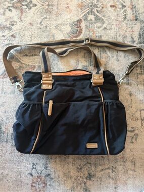 Ellington Black and Tan Travel Tote with Convertible Strap
